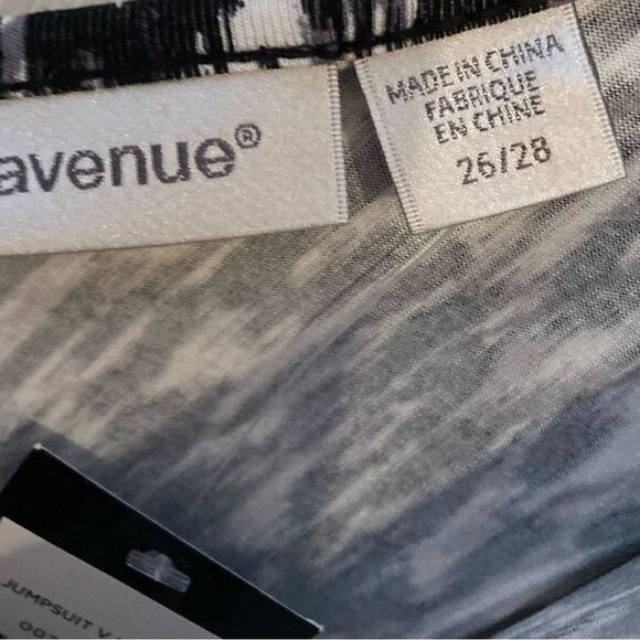 Avenue Black & White V-Neck Jumpsuit Plus Size 4X – NWT Effortless Chic - Picture 8 of 12